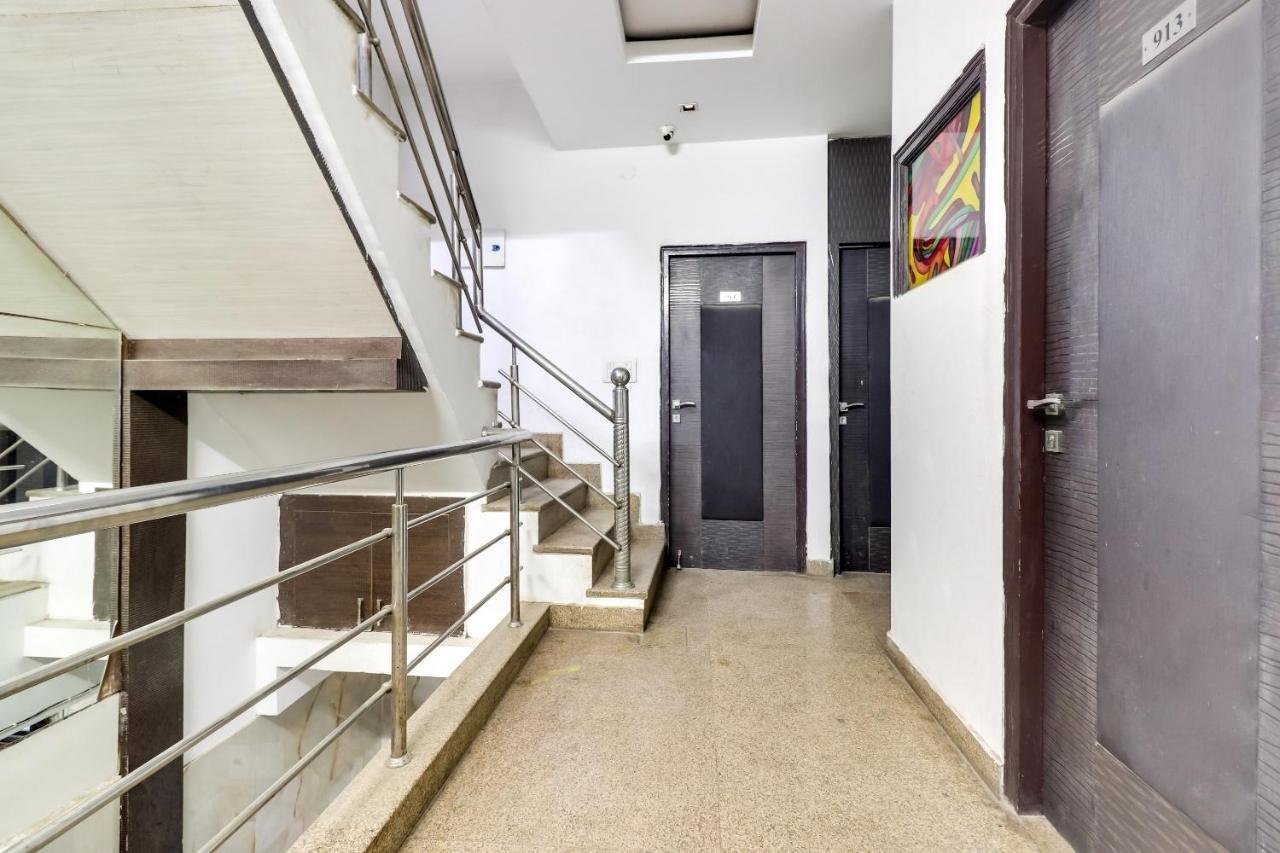 Oyo Flagship Just-9 Inn Near Sahara Ganj Mall Лакхнау Экстерьер фото