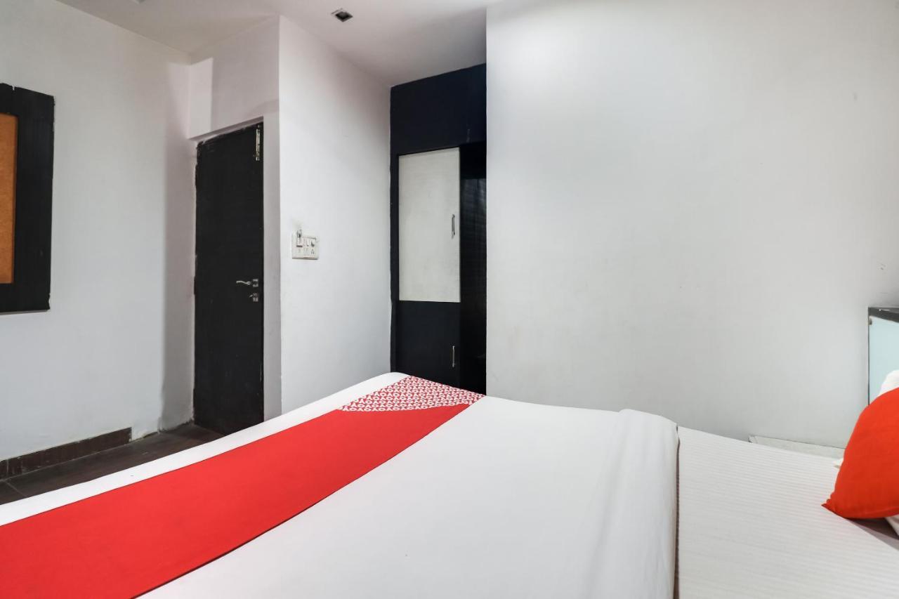 Oyo Flagship Just-9 Inn Near Sahara Ganj Mall Лакхнау Экстерьер фото