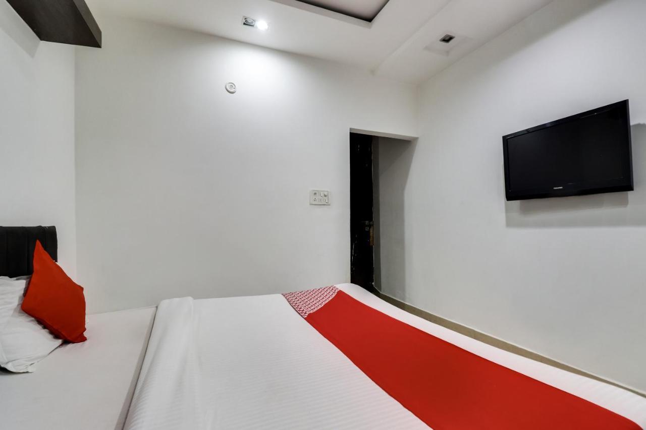 Oyo Flagship Just-9 Inn Near Sahara Ganj Mall Лакхнау Экстерьер фото